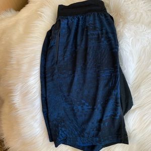 Men’s lululemon workout shorts